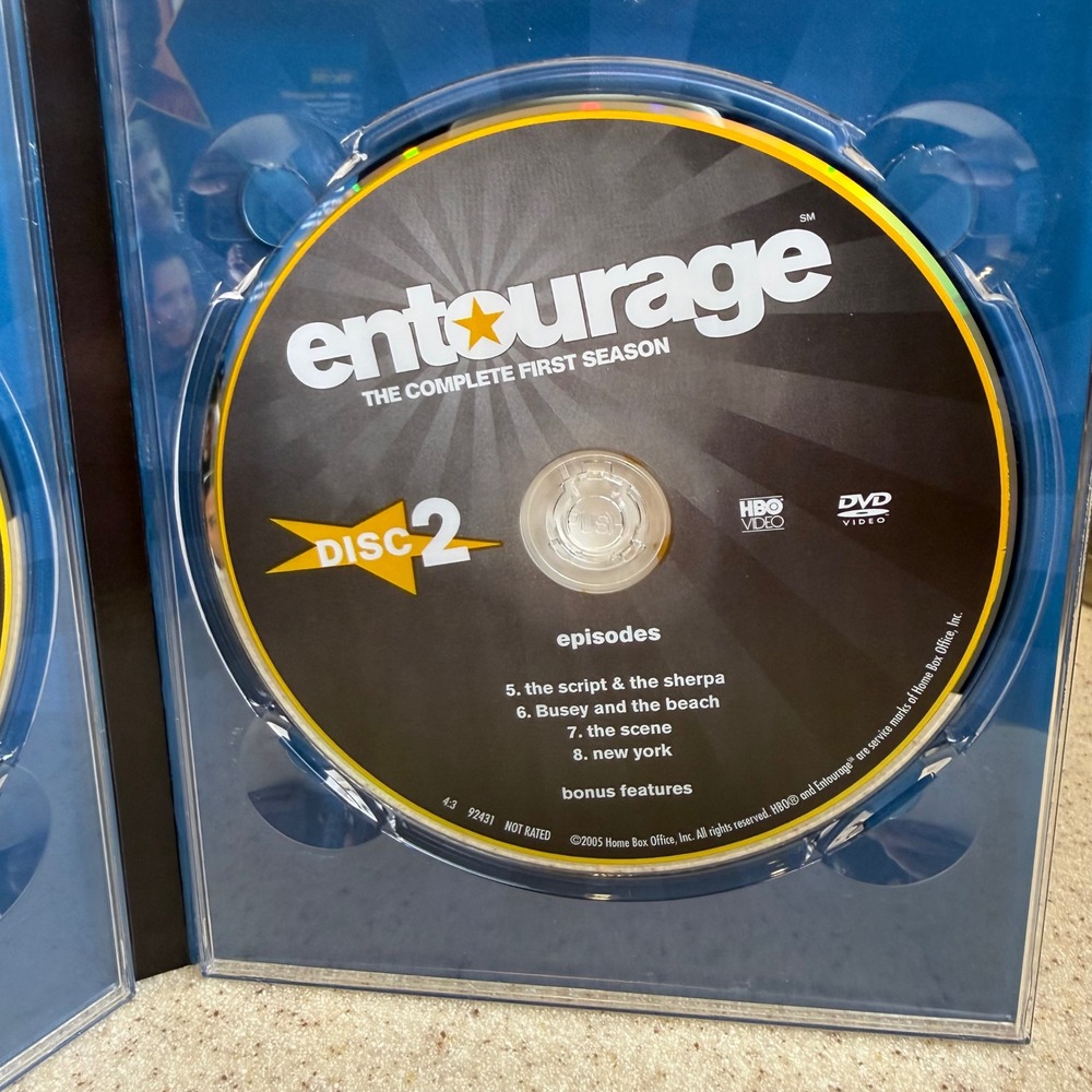 Entourage The Complete First Season DVD 2-Disc Set HBO Series Vincent Chase - Picture 6 of 8